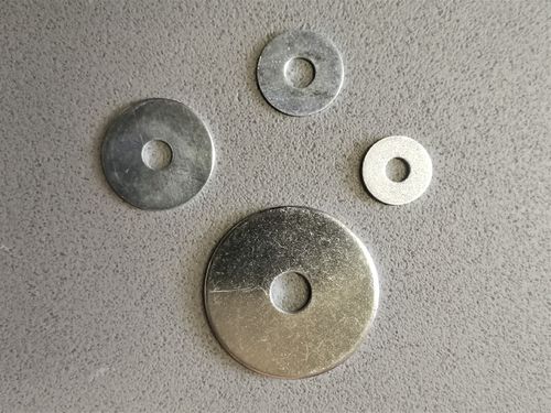Metall-Beilagscheibe - 10 mm